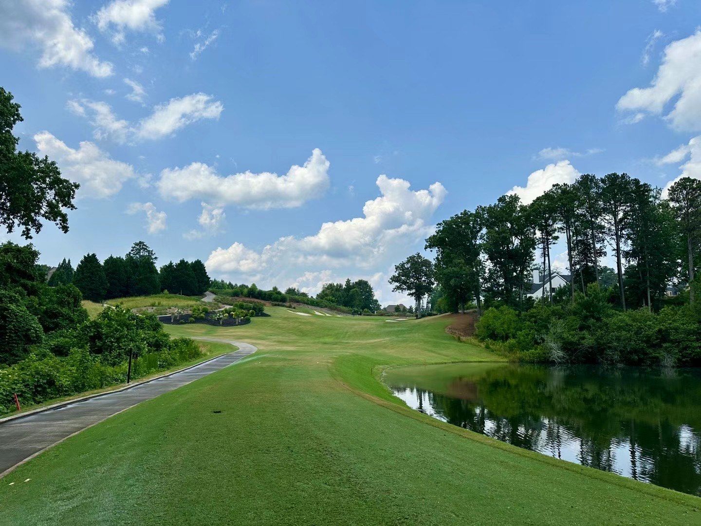 爱游戏在线-神仙对局！高尔夫比赛过程堪比大片