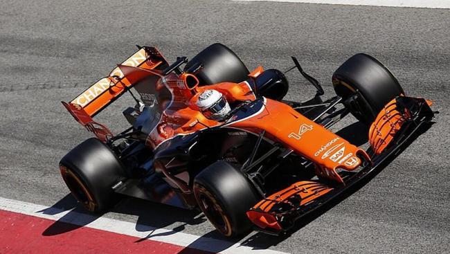 爱游戏官方入口-梅赛德斯翻盘迈凯伦，阿隆索惊艳四座