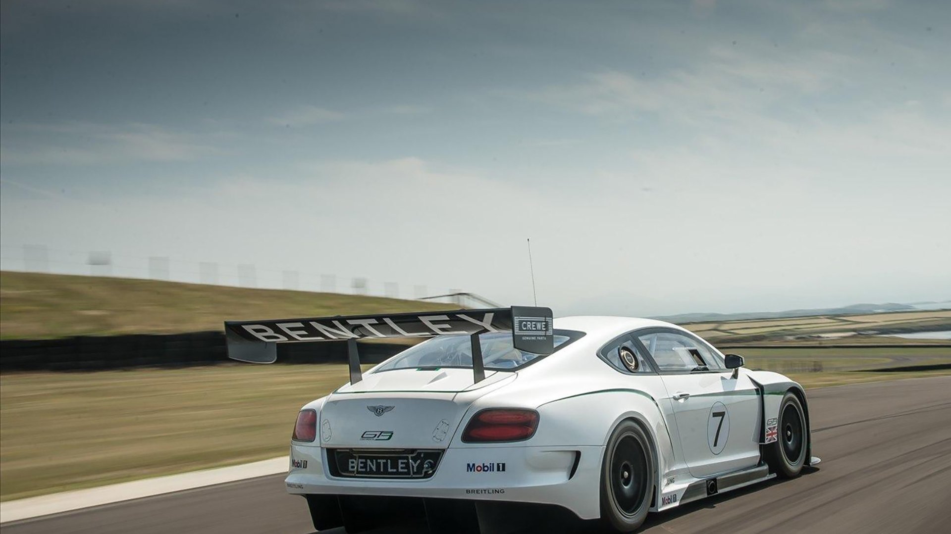 爱游戏-唯一性的双星闪耀，马刺团队粉碎凯尔特人，马克西欧冠半决赛个人接管