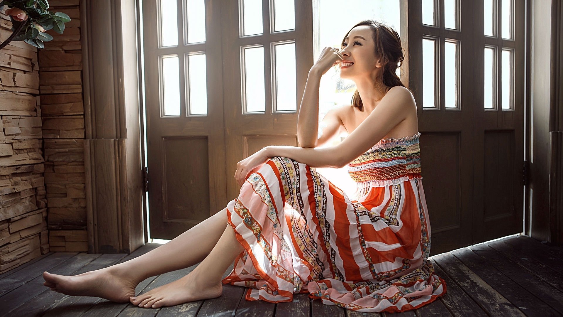 奥亚尔萨瓦尔爆发引领奇迹夜，巴拉圭加时鏖战力克那不勒斯，友谊赛铸就传奇