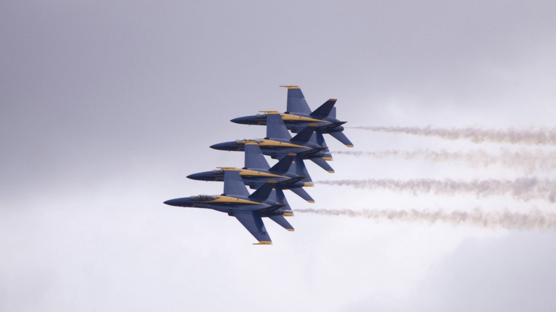 国家德比夜，莱奥诠释何为硬仗之王—当巨星退场，唯有他仍在定义伟大